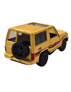 Toyota Land Cruiser Lc 71 Macho beige- Escala 1:38- Sin gasolina 2