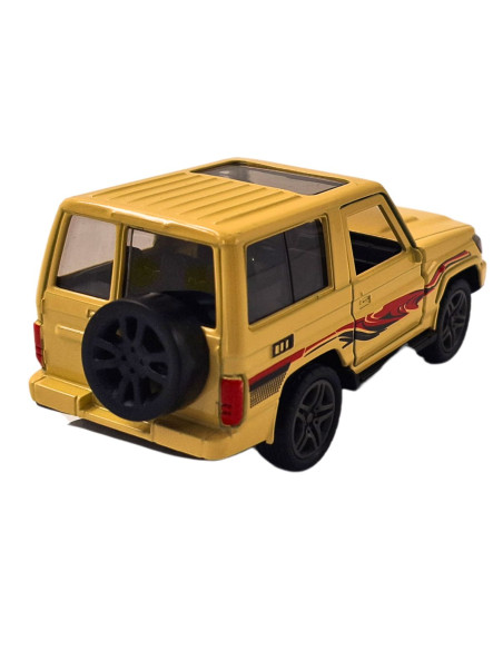 Toyota Land Cruiser Lc 71 Macho beige- Escala 1:38- Sin gasolina