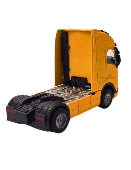 Cabezote Volvo FH amarillo - Escala 1:68 - Carros de colección