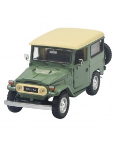 Toyota FJ40 verde - escala 1:24 carro a escala