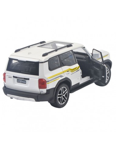 Toyota new prado blanco - Escala: 1:24- Carros de colección
