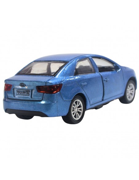 Kia cerato forte azul -  Escala 1:38- Artículos de colección
