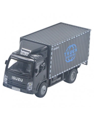 Camión ISUZU tipo furgón negro a escala