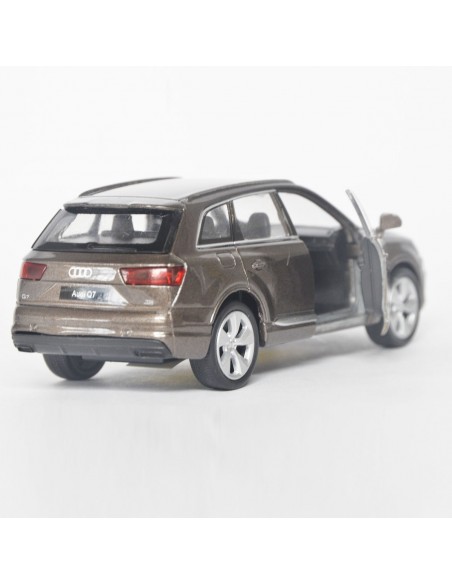Audi Q 7 Escala 1:32 - Carros de colección