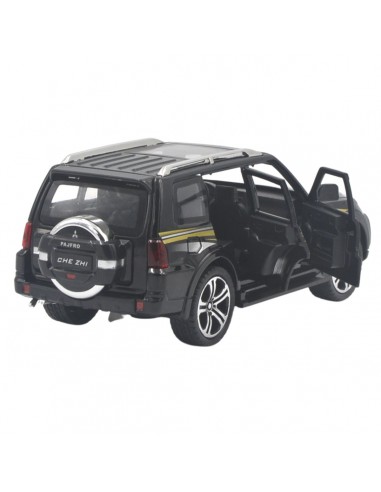 Mitsubishi Montero negro - Escala 1:32 Artículos de colección