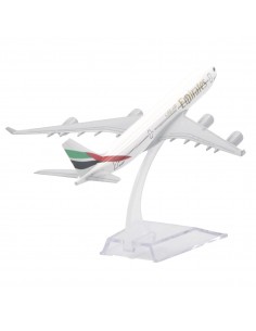 Avión A330 Emirates 1:400- Aviones comerciales a escala 2